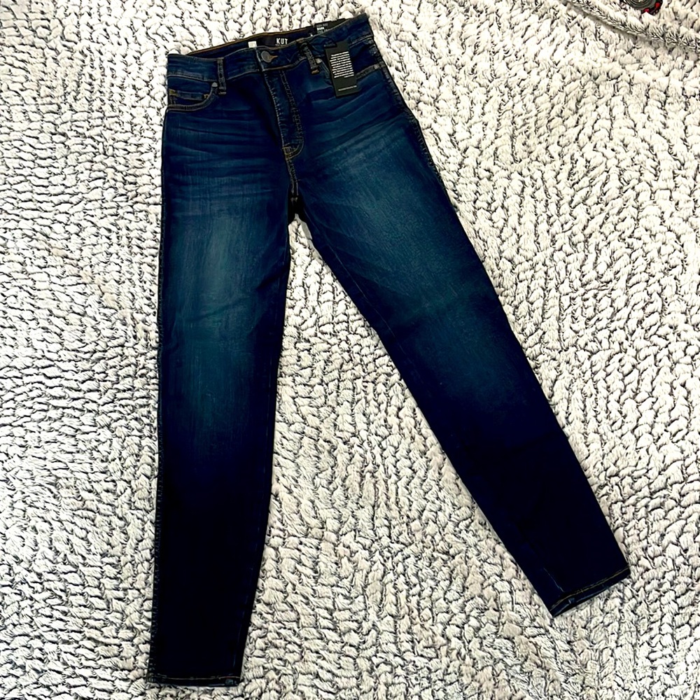 Kut From The Cloth Diana High Rise Skinny. 2
